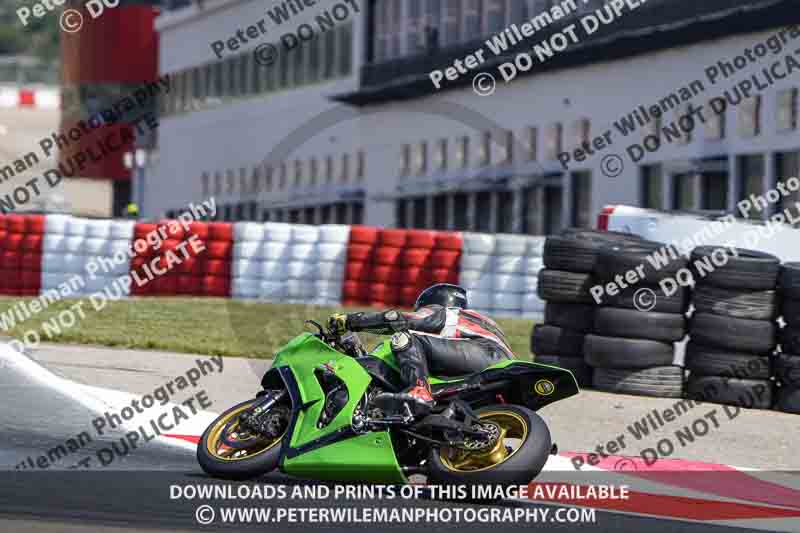 cadwell no limits trackday;cadwell park;cadwell park photographs;cadwell trackday photographs;enduro digital images;event digital images;eventdigitalimages;navarra;no limits trackdays;peter wileman photography;racing digital images;trackday digital images;trackday photos